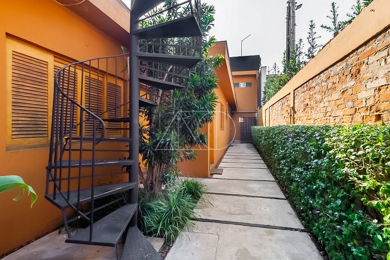 APARTAMENTO EM PINHEIROS