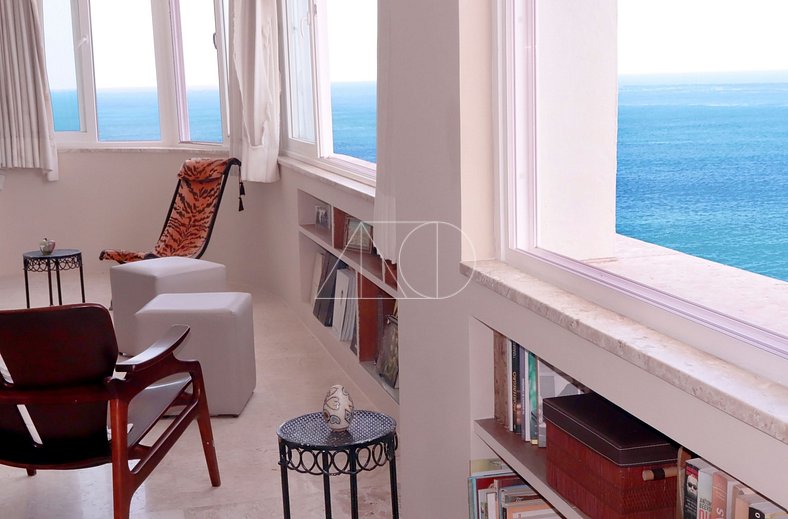 OBA 126-1 Apartamento muito elegante beira mar na Barra